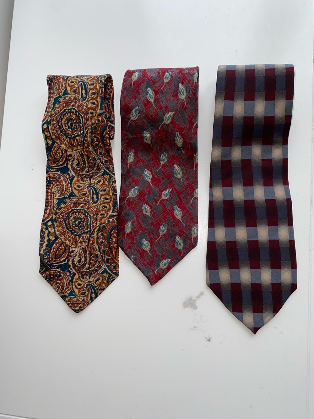 Set of 3 Classic Burgundy Patterned Men's Tie, 100% silk